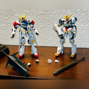 Gundam Barbatos Lupus and Gundam Barbatos Lupus Rex Assembled Model